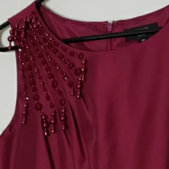 Tahari ASL Berry Red Taffeta Sheath Cocktail Dress Beaded Celeb Style Designer - Picture 6 of 12